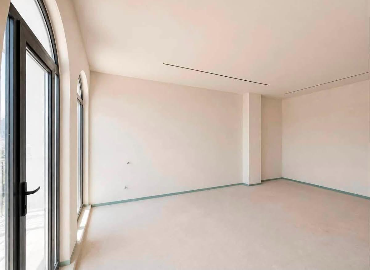 3-Room Apartment For Sale In Batumi, Shota Rustaveli St, 15/7 view 4