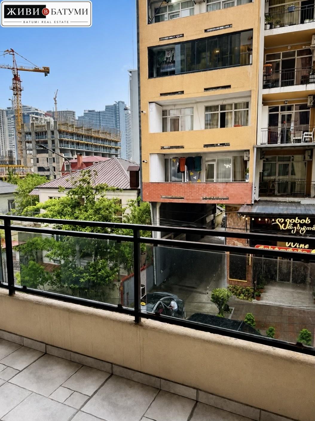 3-Room Apartment For Rent In Batumi, General Aslan Abashidze St, 25 view 3