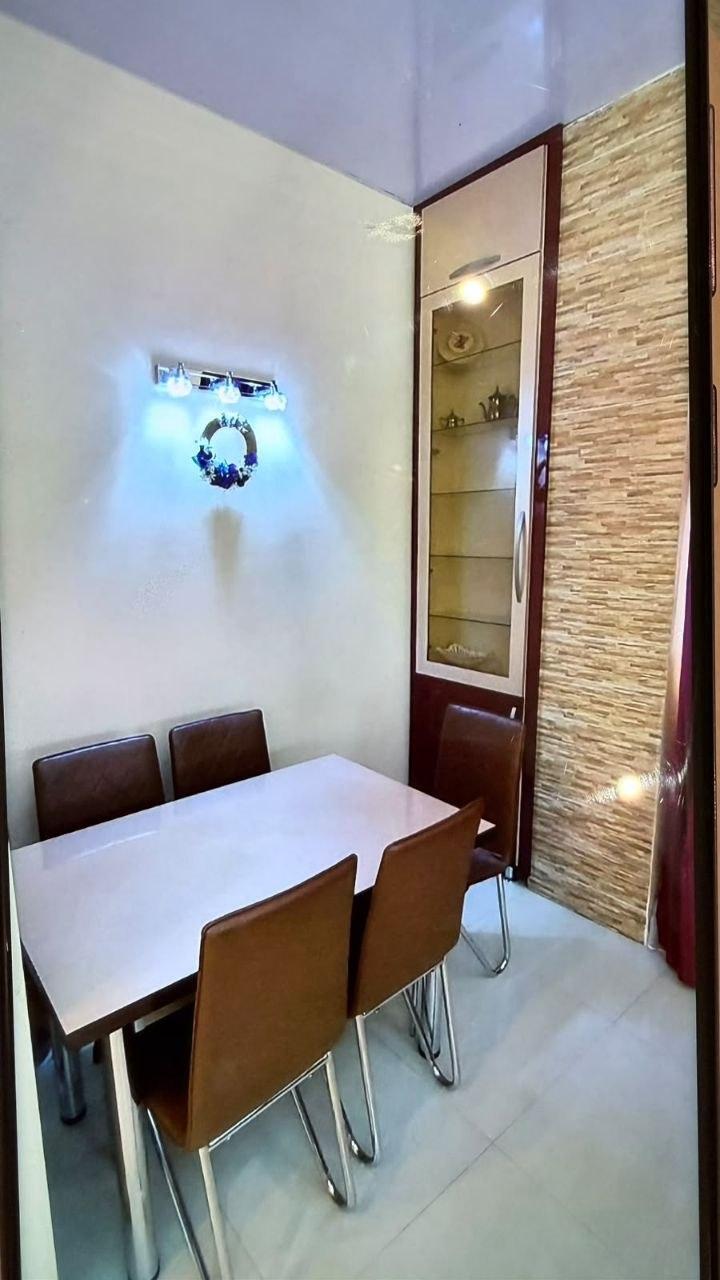 2-Room Apartment For Rent In Batumi, Tamar Mepe Ave, 2 view 5
