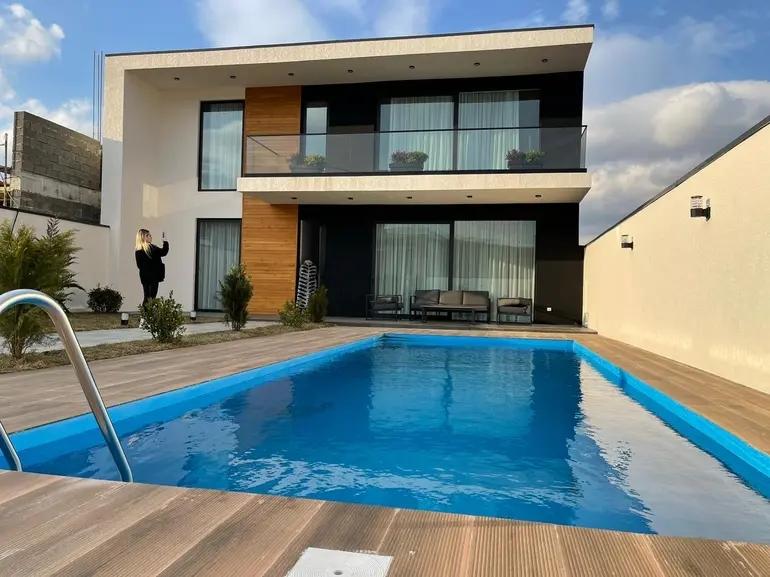 Baron De Baye St: 5-Room House, 400.0 M² | Korter.Ge view 1