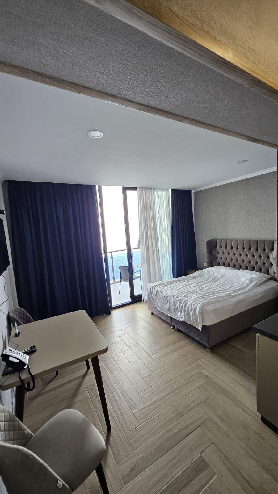 Studio Apartment For Sale view 8
