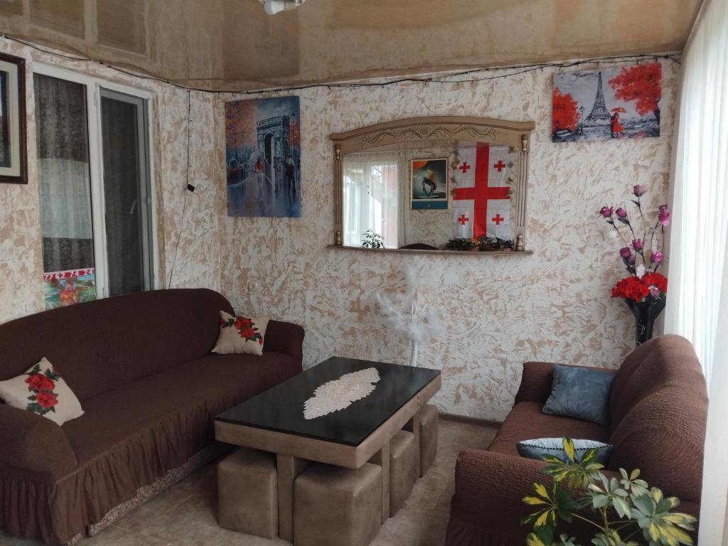5-Room House In Kobuleti, Vakhushti Bagrationi St, 42, 200 M², Is Available For Daily Rent For 70 ₾ view 4