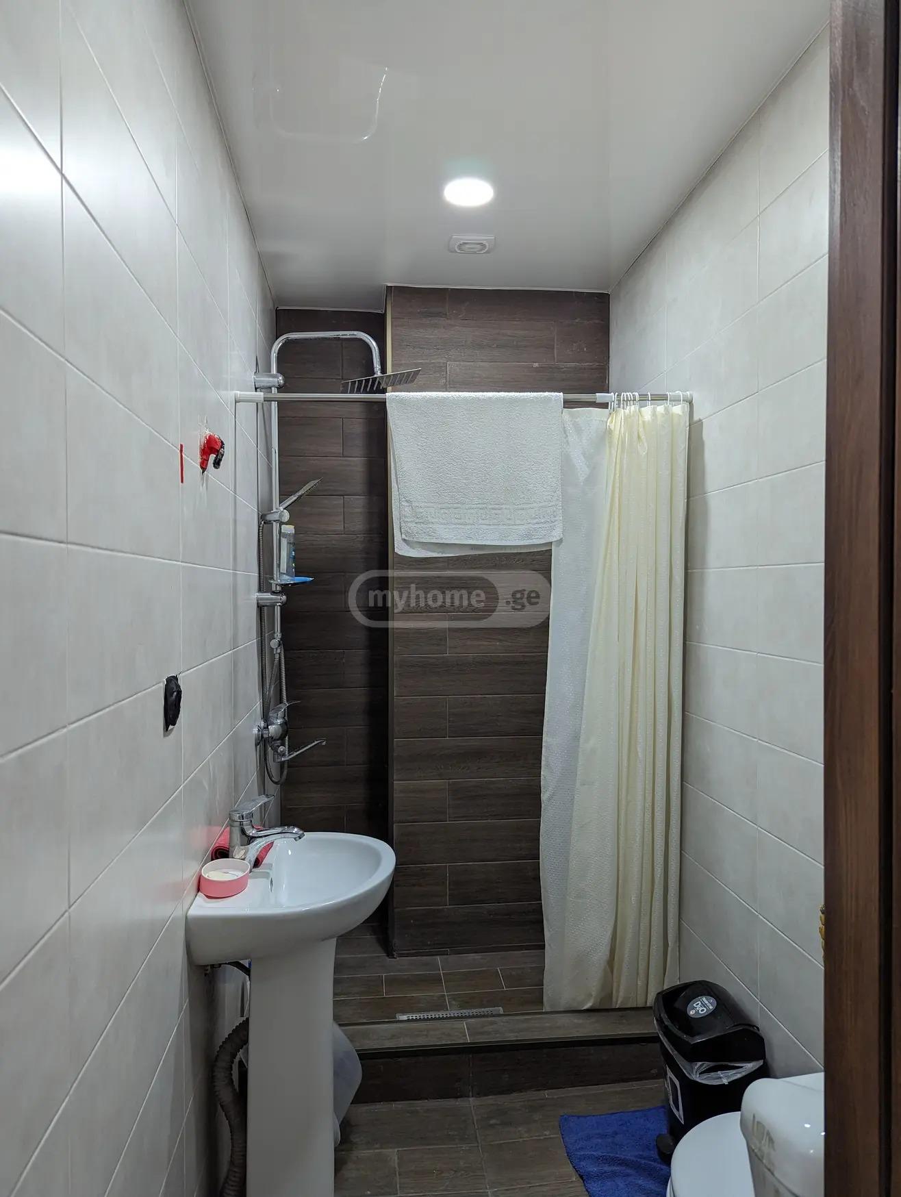 Tinatini St, 2: 2-Room, 45.0 M² | Korter.Ge view 8