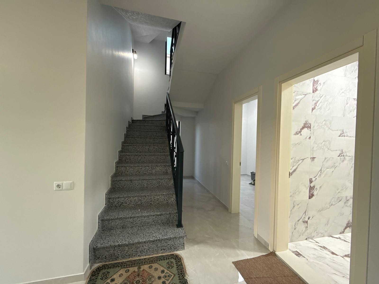 5-Room House For Rent In Batumi, Fridon Khalvashi Ave, 1 view 16