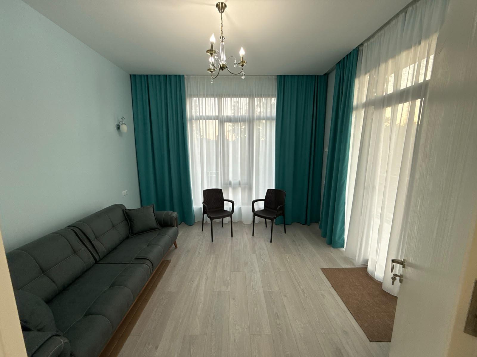 5-Room House For Rent In Batumi, Fridon Khalvashi Ave, 1 view 6