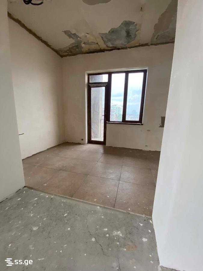 4 Room Flat For Sale view 8