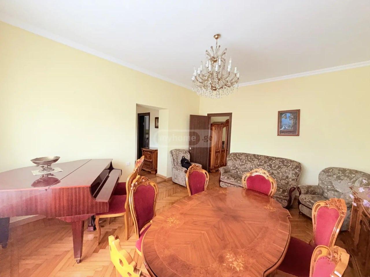 5-Room House For Rent In Batumi, General Aslan Abashidze St, 113 view 4