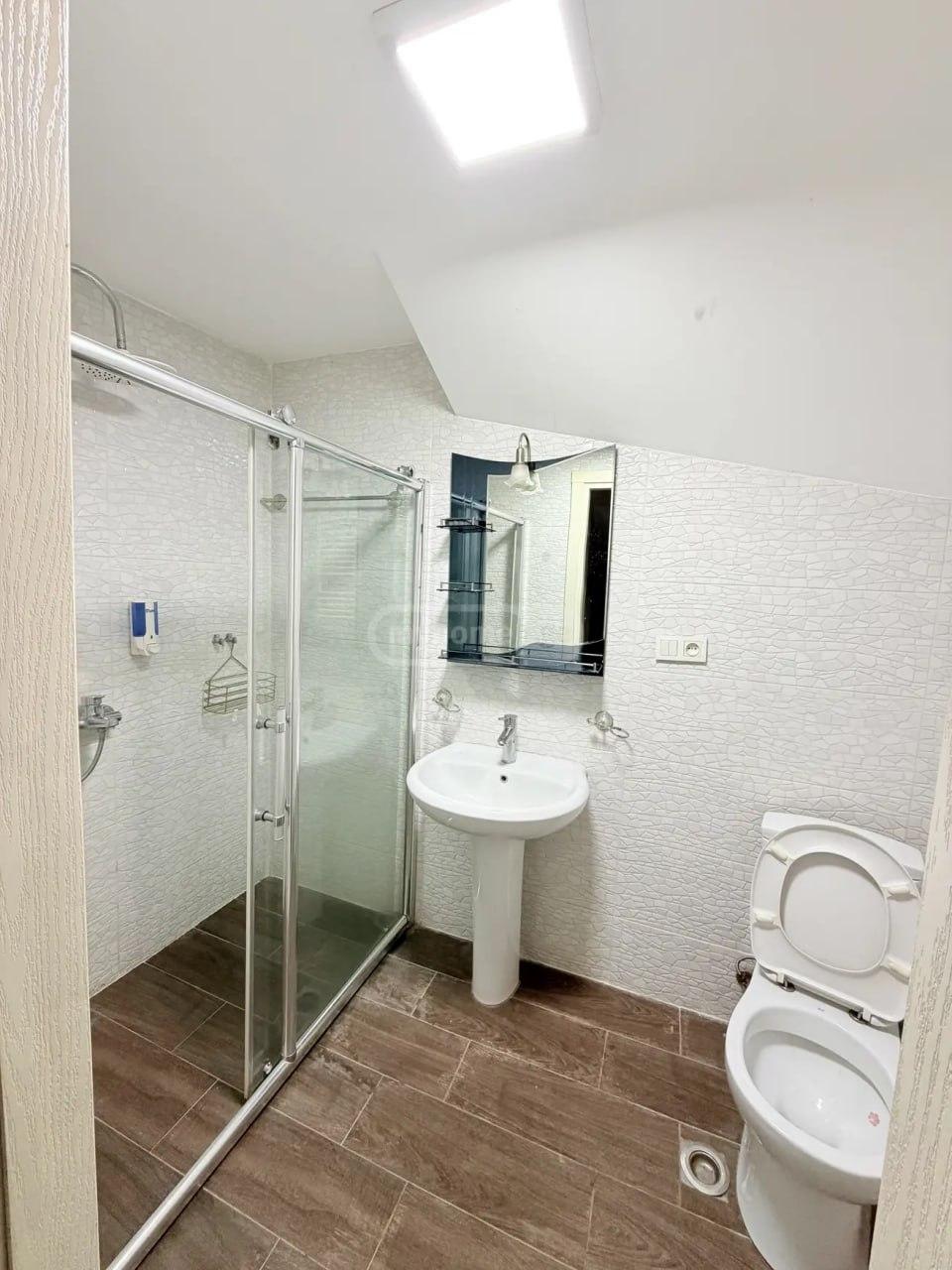5-Room House For Rent In Batumi, General Aslan Abashidze St, 113 view 12