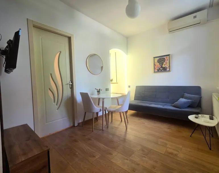 2-room apartment, Sololaki