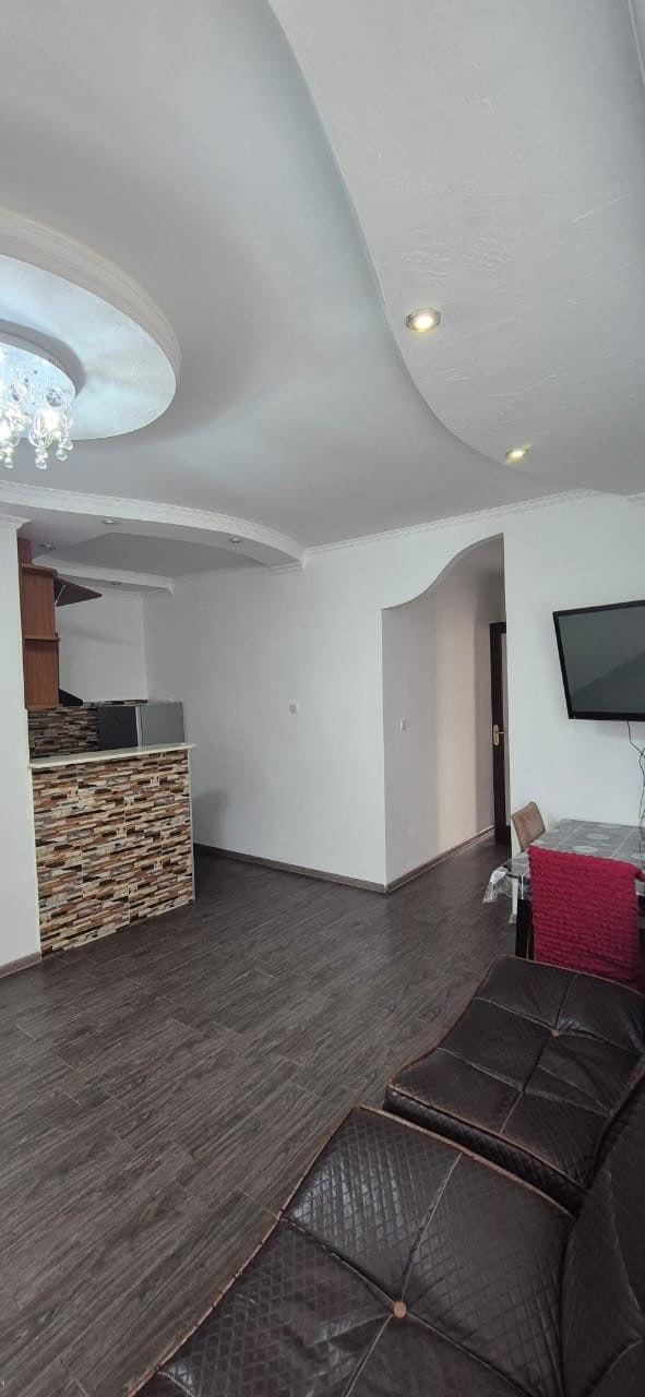 3-Room Apartment For Rent In Batumi, Mikhail Lermontov St, 31 view 4