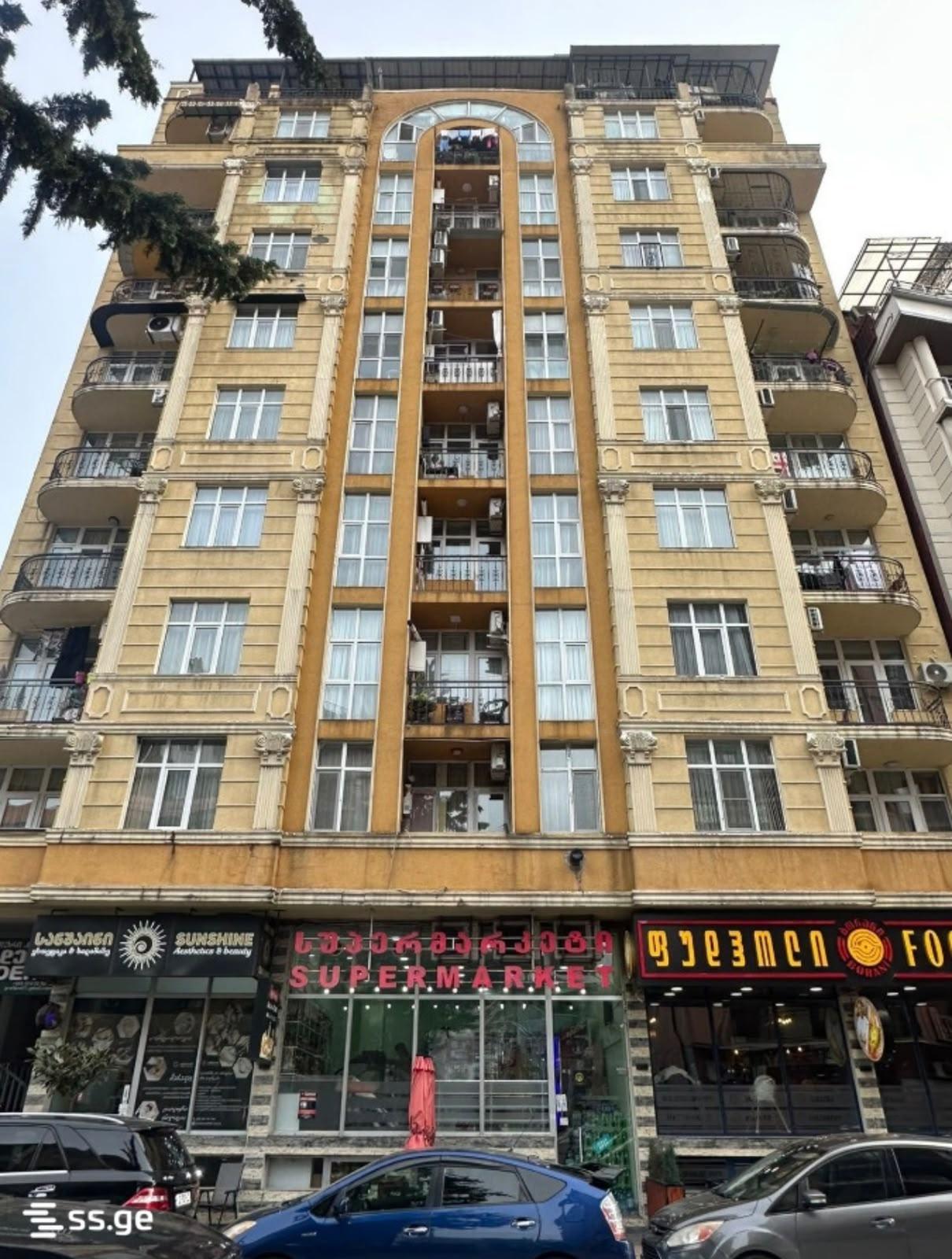 Studio Apartment For Sale view 1