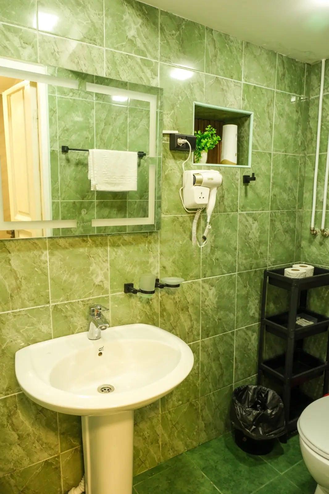 3-Room House In Batumi, Nodar Dumbadze St, 8, 100 M², Is Available For Daily Rent For 370 ₾ view 4