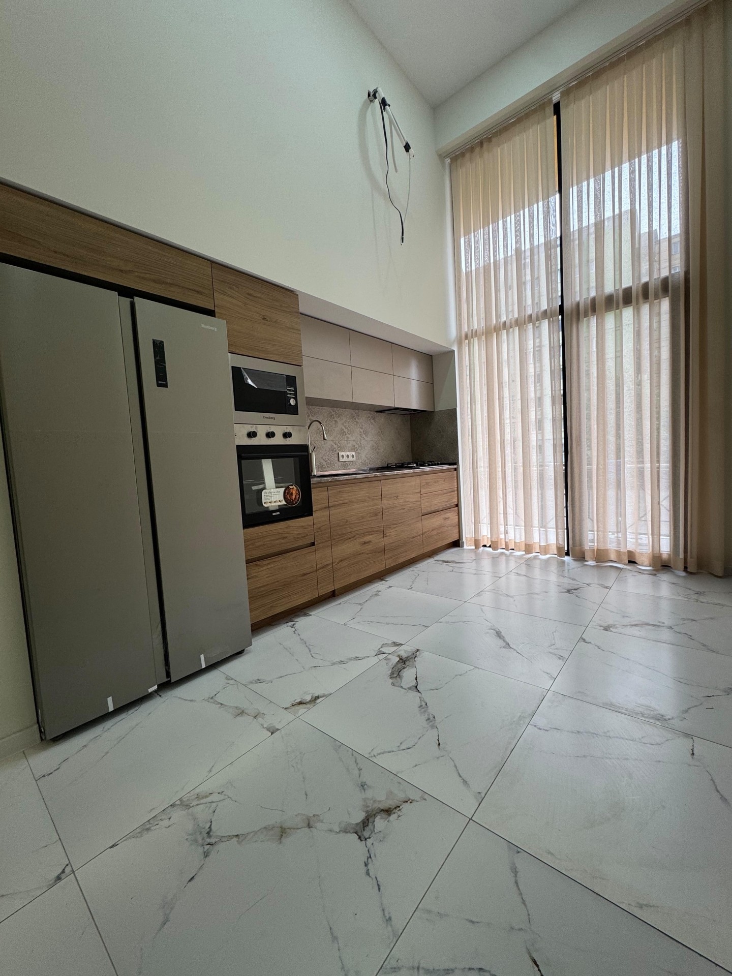 5-Room Apartment For Sale In Batumi, David Aghmashenebeli St, 20i view 3