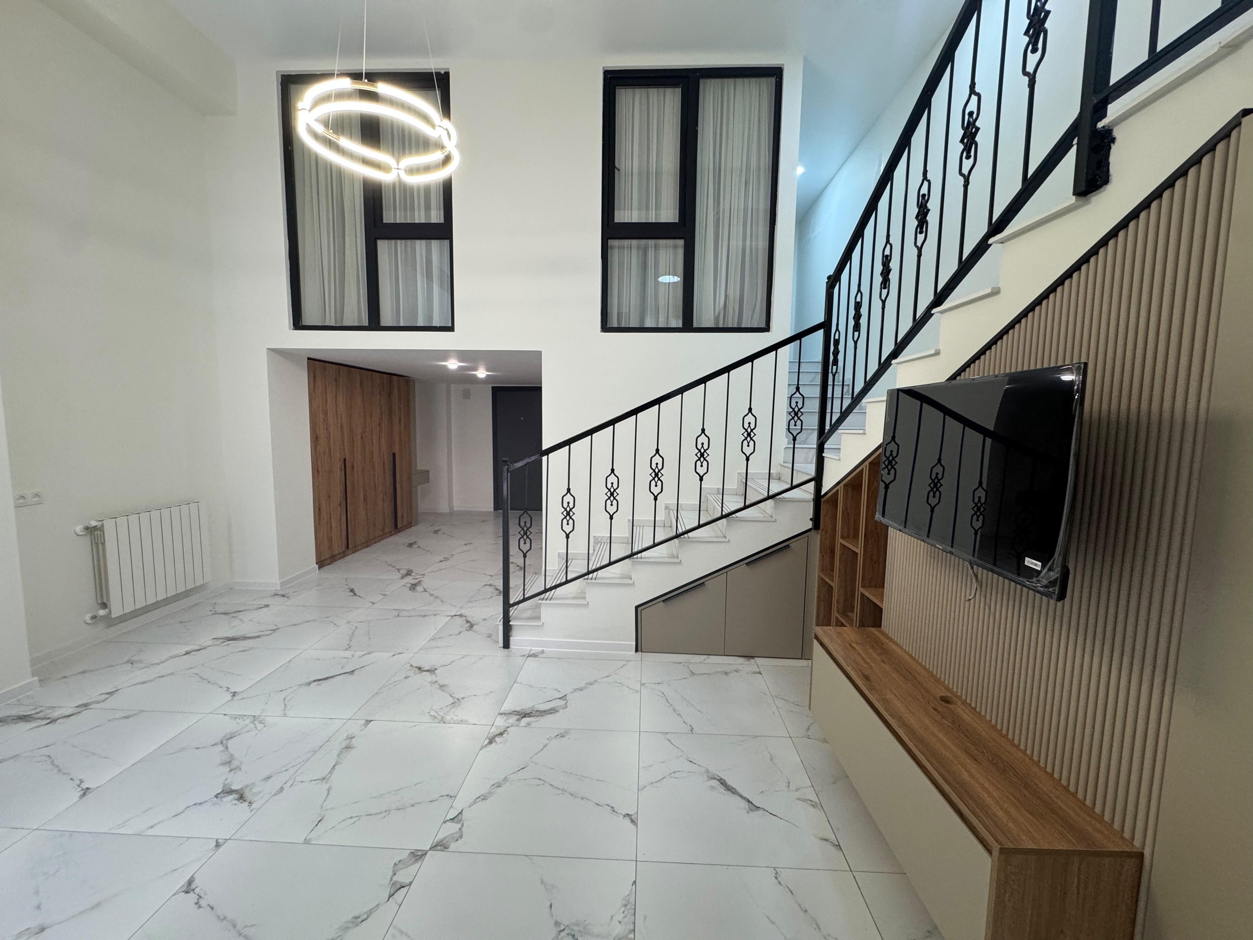5-Room Apartment For Sale In Batumi, David Aghmashenebeli St, 20i view 13