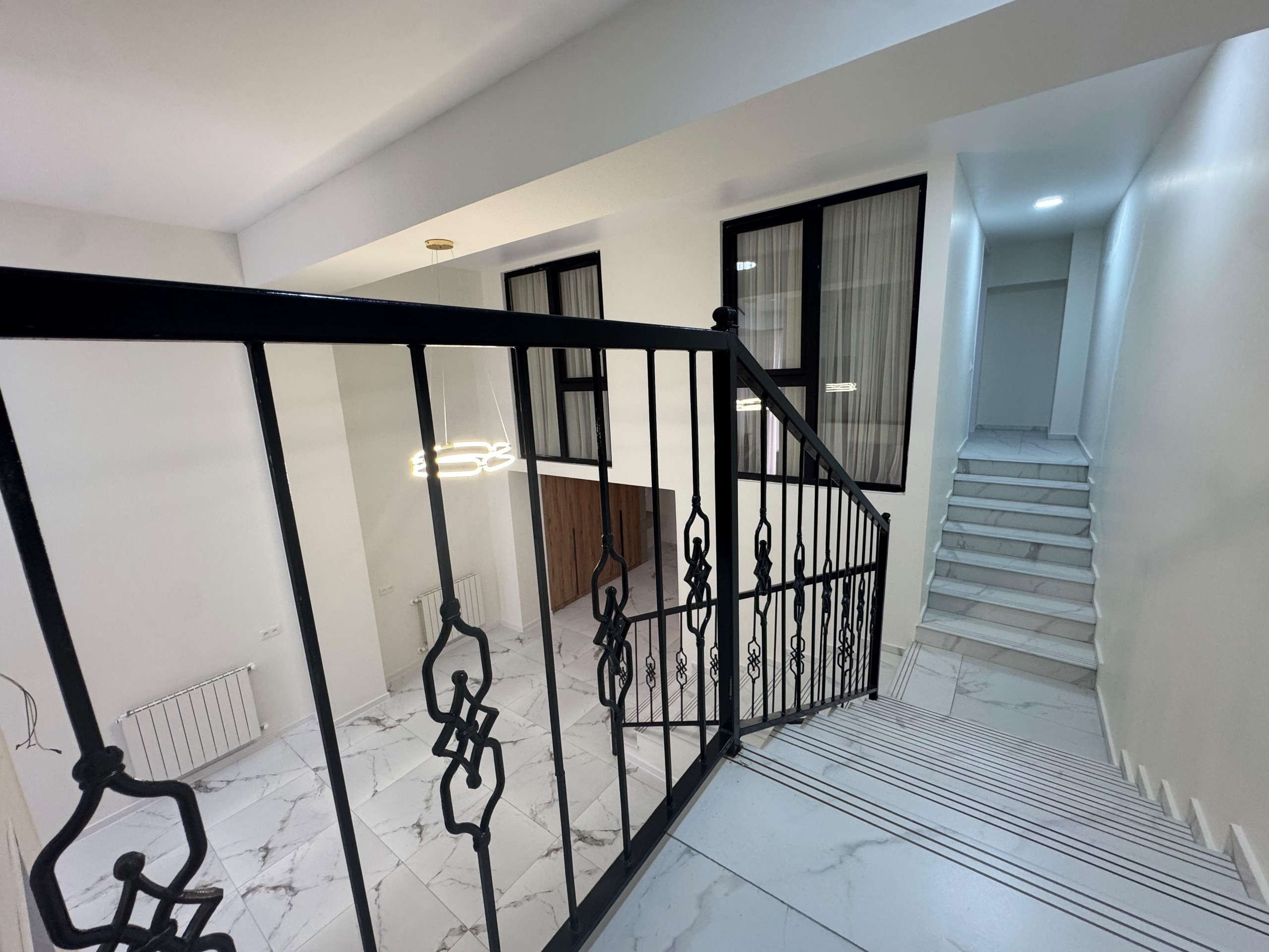 5-Room Apartment For Sale In Batumi, David Aghmashenebeli St, 20i view 15