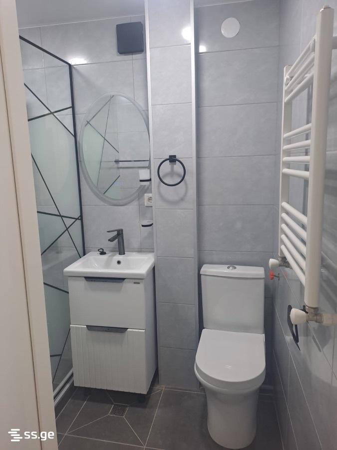 2-Zimmer-Wohnung, Dighomi Massive 4th Block