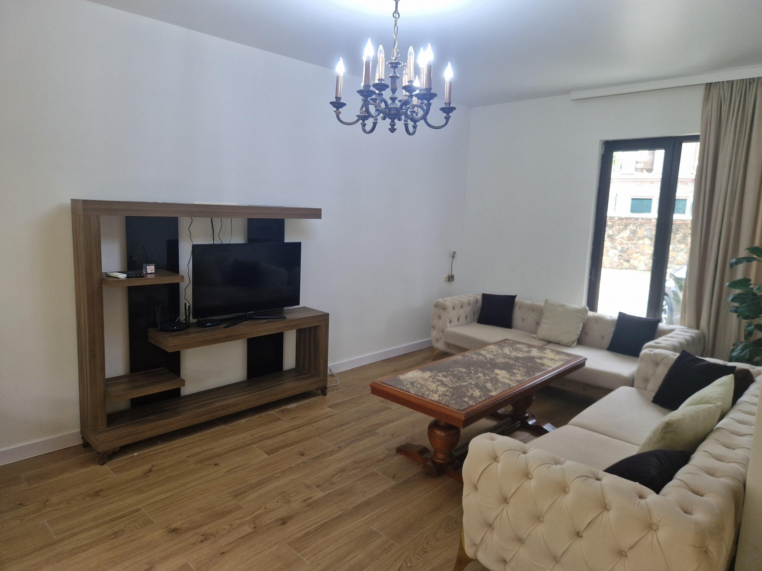 5-Room House In Batumi, Tamar Mepe 3rd Lane, 2d, 500 M², Is Available For Daily Rent For $80 view 8