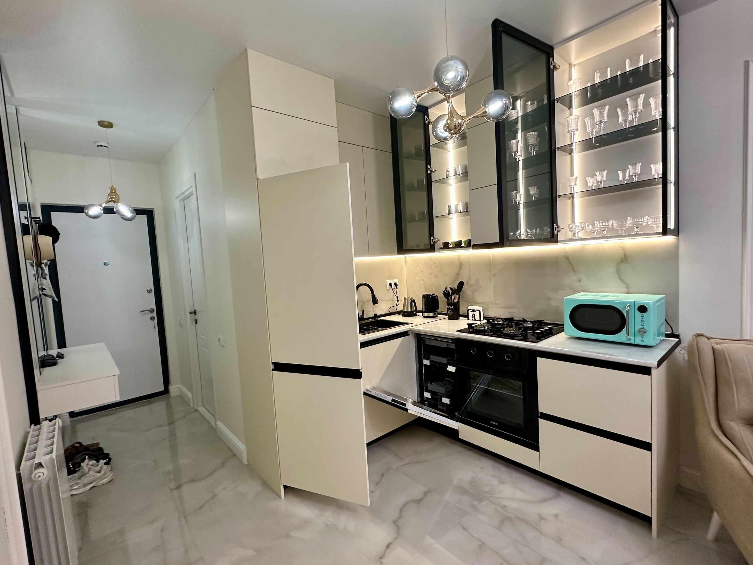 2-Room Apartment For Rent In Batumi, Black Sea Towers view 5