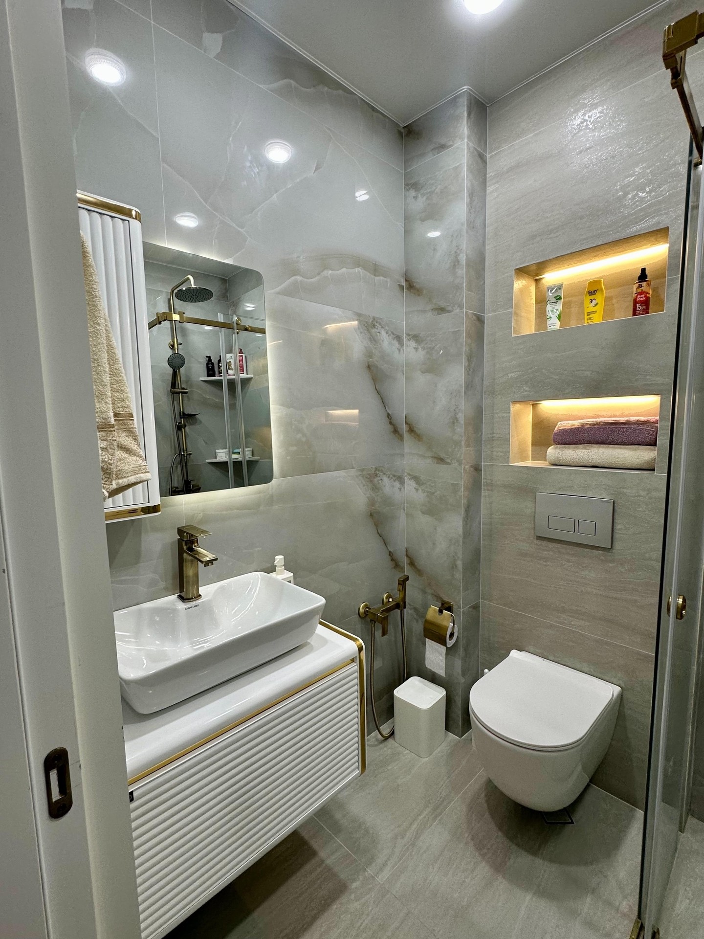 2-Room Apartment For Rent In Batumi, Black Sea Towers view 15