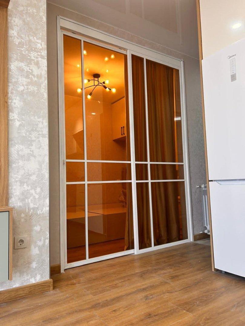 3-Room Apartment For Sale In Batumi, Zhiuli Shartava Ave, 27-31 view 10