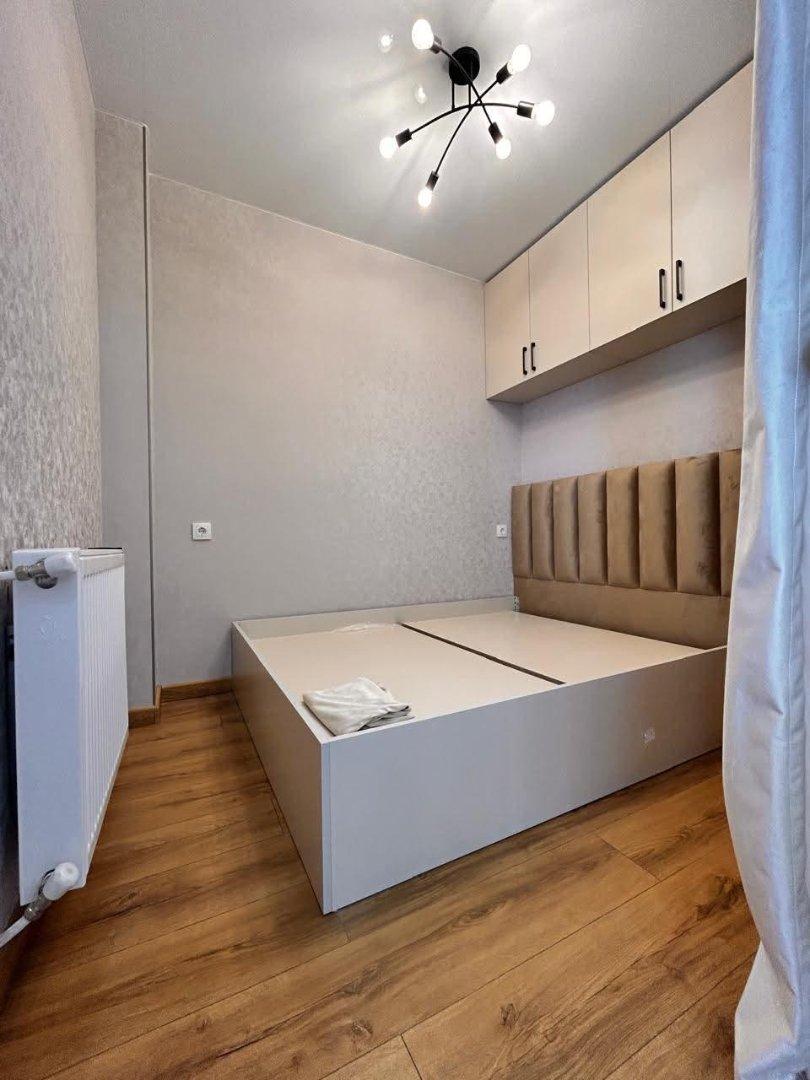 3-Room Apartment For Sale In Batumi, Zhiuli Shartava Ave, 27-31 view 12