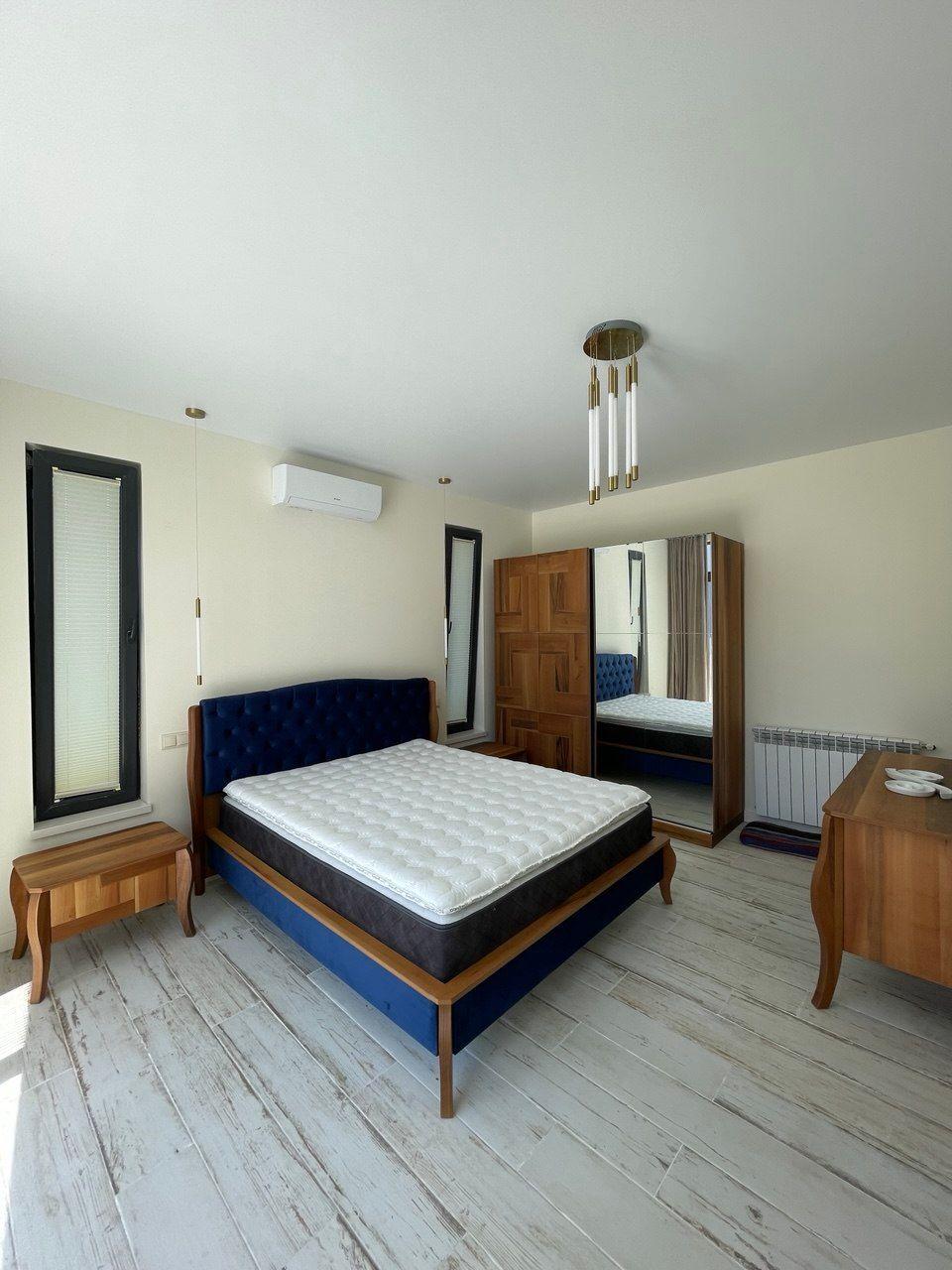 5-Room House For Sale In Batumi, Tamar Mepe Ave, 3 view 5