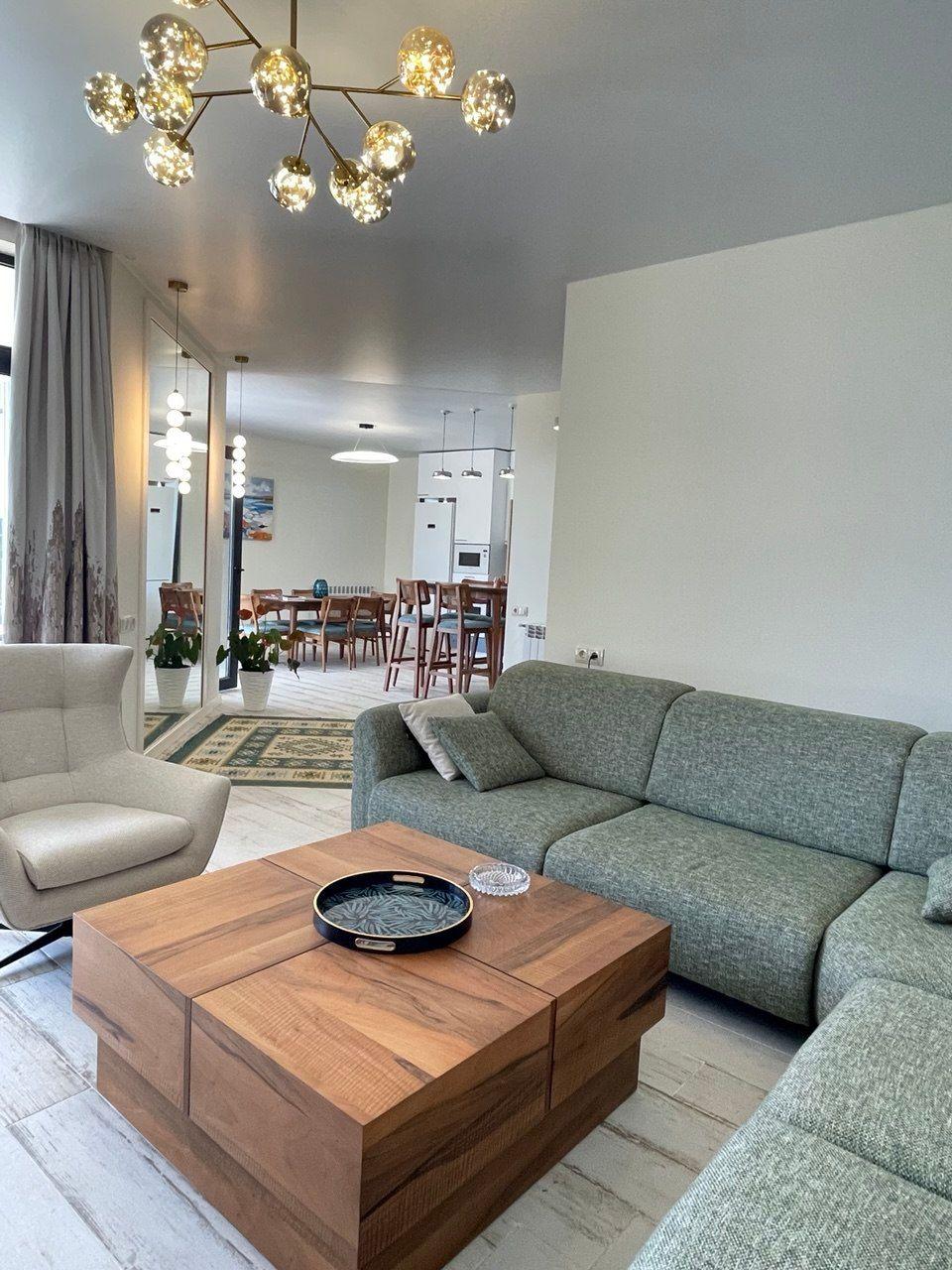 5-Room House For Sale In Batumi, Tamar Mepe Ave, 3 view 3