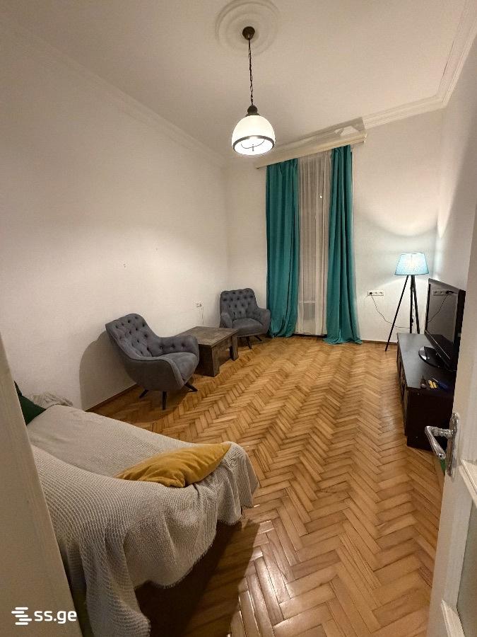 2-Room Apartment For Rent In Tbilisi, Dimitri Uznadze St, 79 view 2