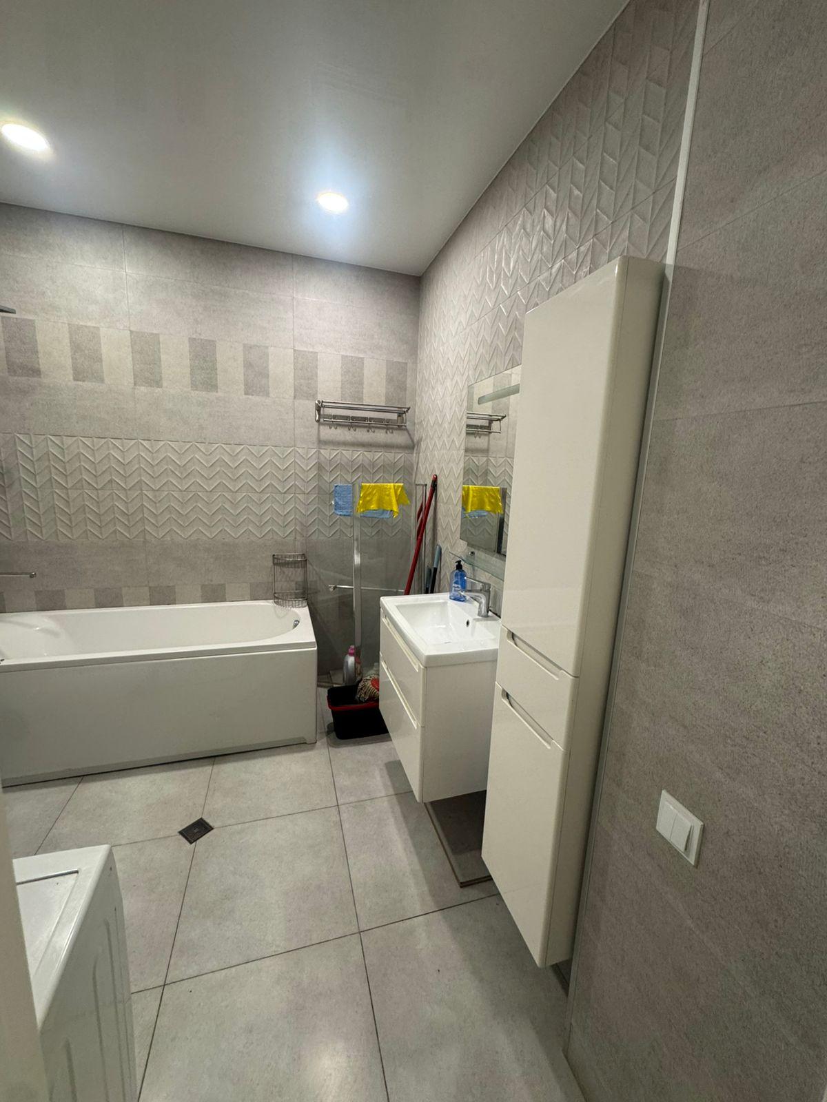 Vukol Beridze St, 6: 4-Room, 115.0 M² | Korter.Ge view 9