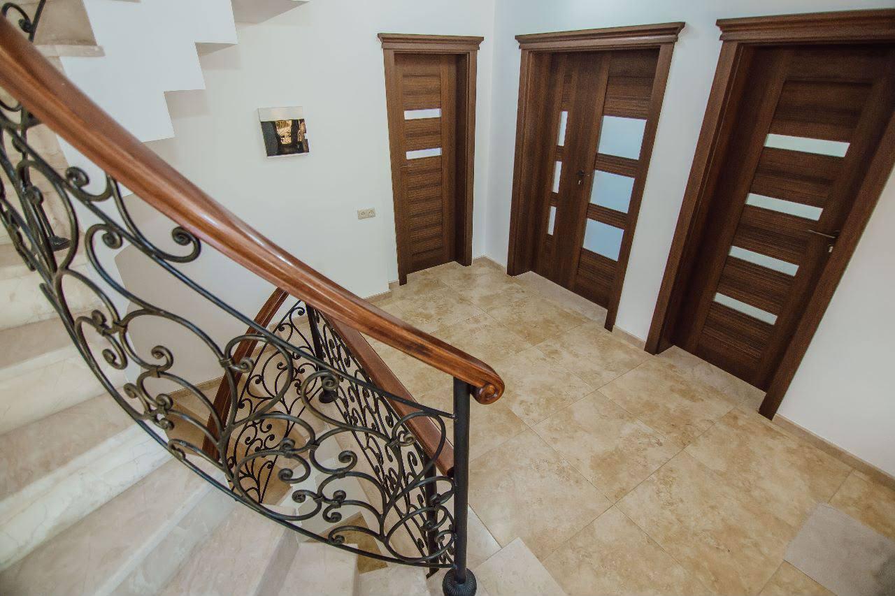 Commercial Property For Sale: 706 M² In Batumi, Tamar Mepe 4th Lane, 22 – $1,500,000 view 5