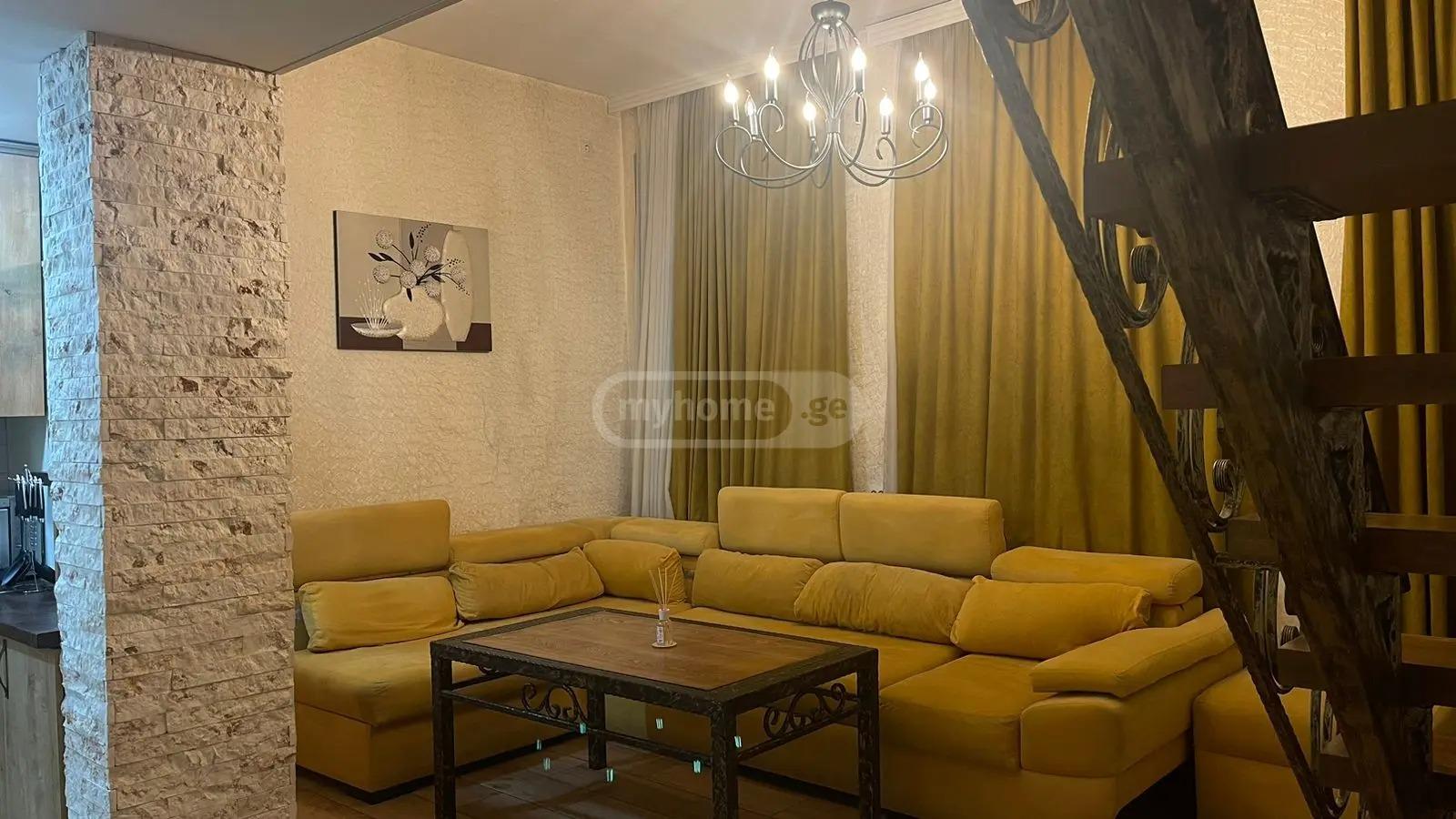Mikheil Tsinamdzghvrishvili St, 130: 4-Room, 84.0 M² | Korter.Ge view 1