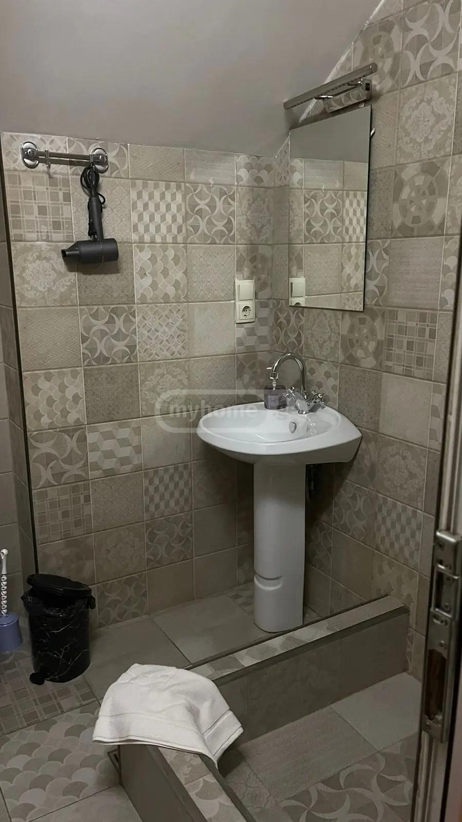 Mikheil Tsinamdzghvrishvili St, 130: 4-Room, 84.0 M² | Korter.Ge view 15