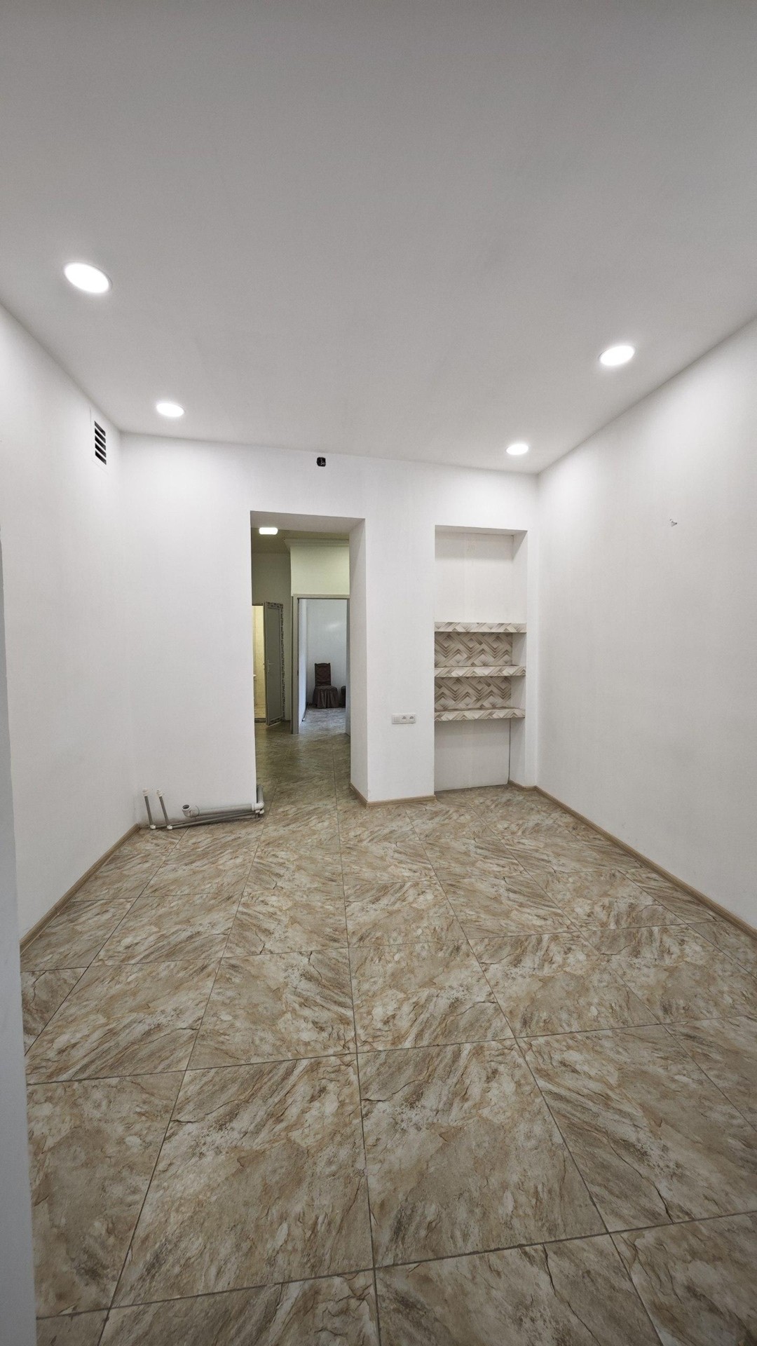 Commercial Property For Rent: 63 M² In Batumi, Luka Asatiani St, 50 – $1,500 view 8