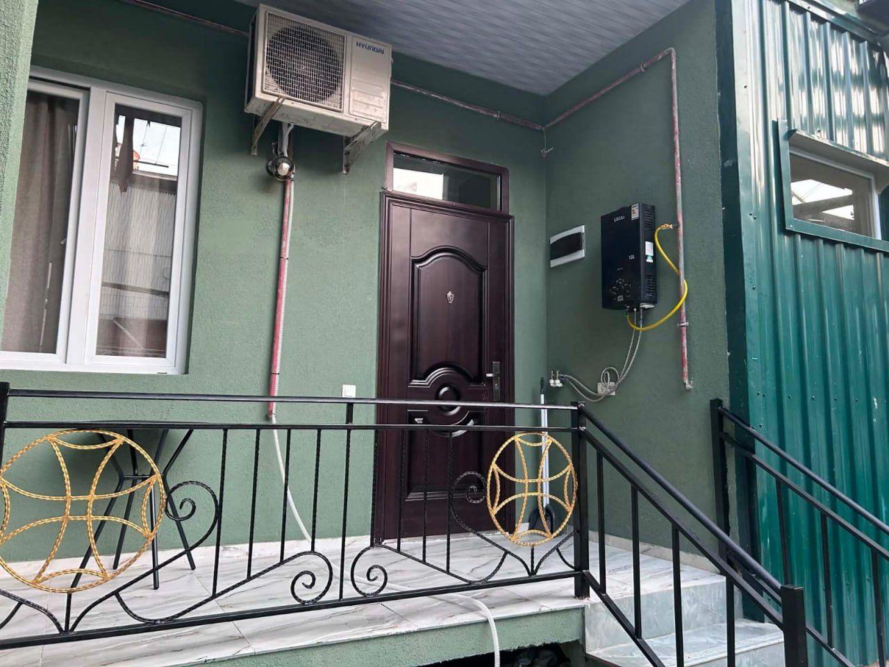 2-Room House For Rent In Batumi, Luka Asatiani St, 48 view 9