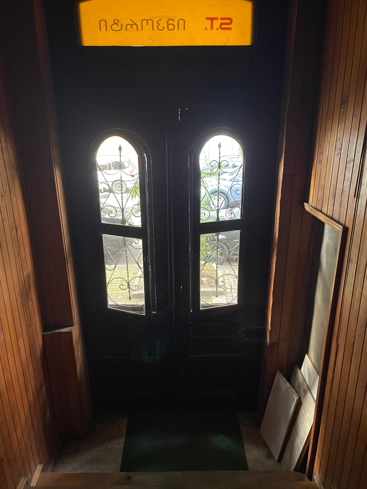 Commercial Property For Rent: 135 M² In Batumi, Vakhtang Gorgasali St, 46 – $2,000 view 3