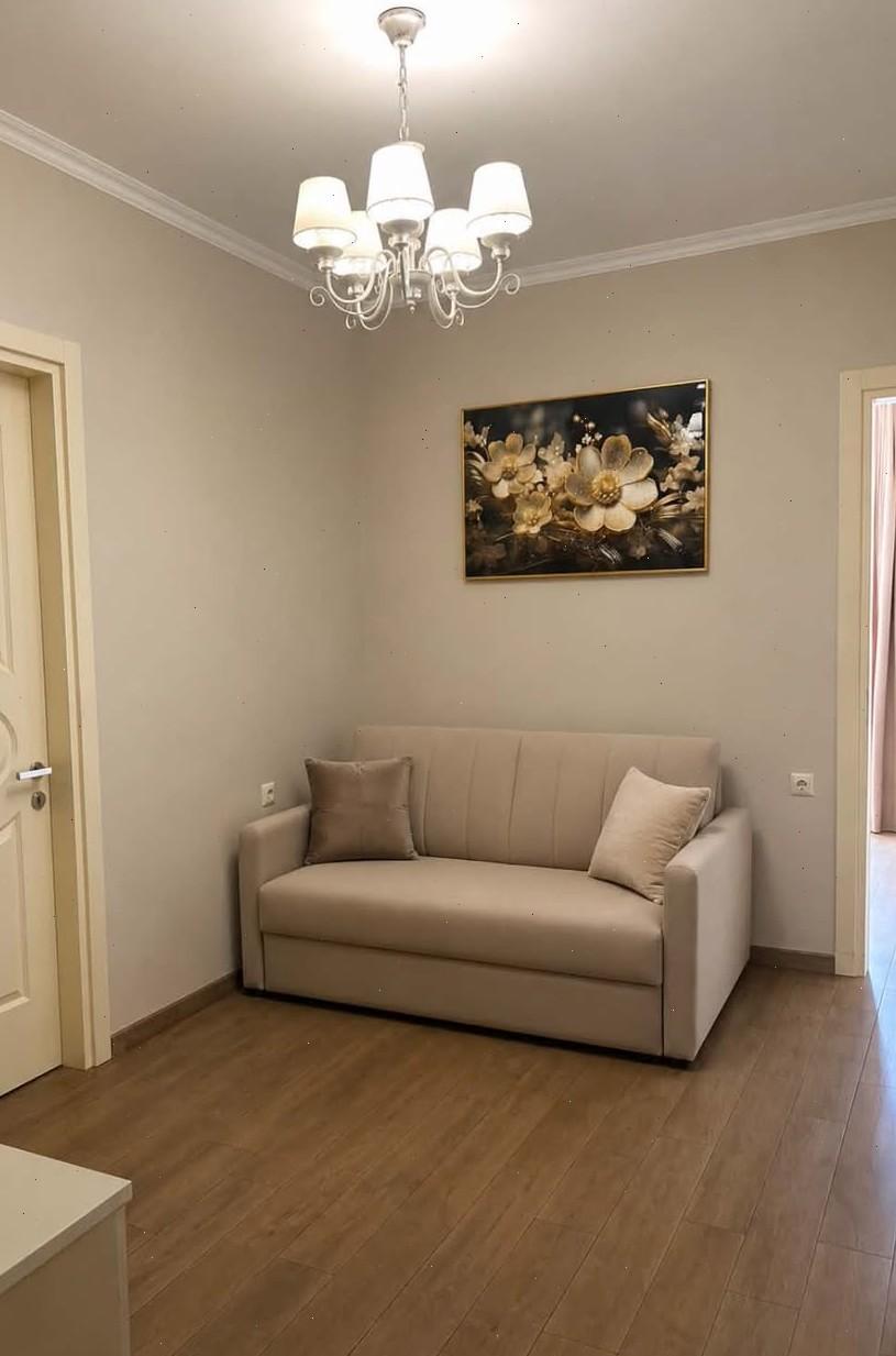 3-Room Apartment For Sale In Batumi, David Aghmashenebeli St, 22g view 1