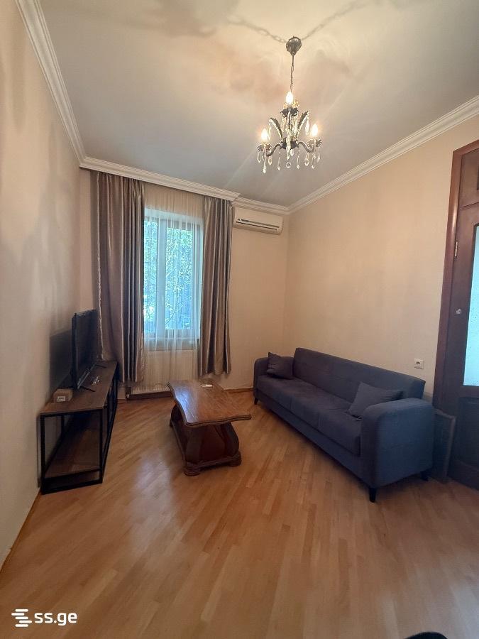 3-комн. квартира, Делиси (1/11)