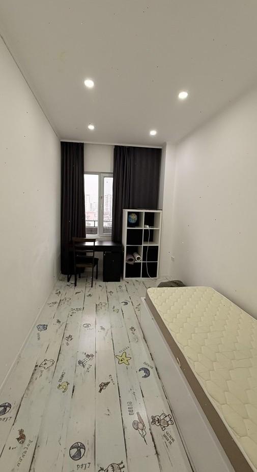 5-Room Apartment For Sale In Batumi, Taomsheni view 4