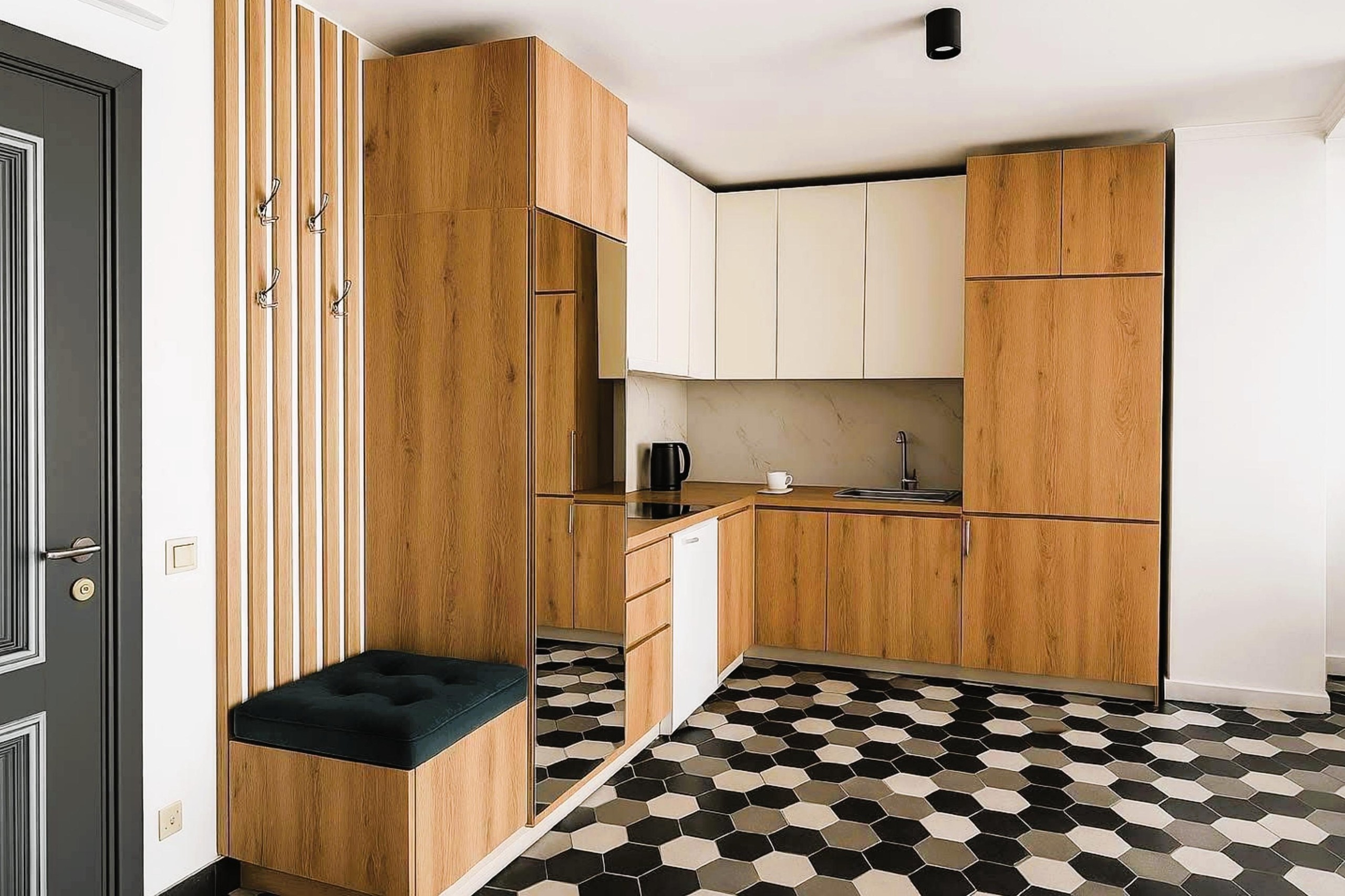 2-Room Apartment For Rent In Kvariati, Panorama Kvariati view 1