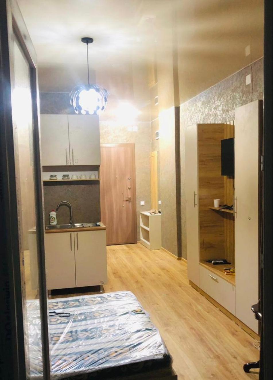 Studio Apartment For Rent In Batumi, Tamar Mepe Ave, 48 view 4