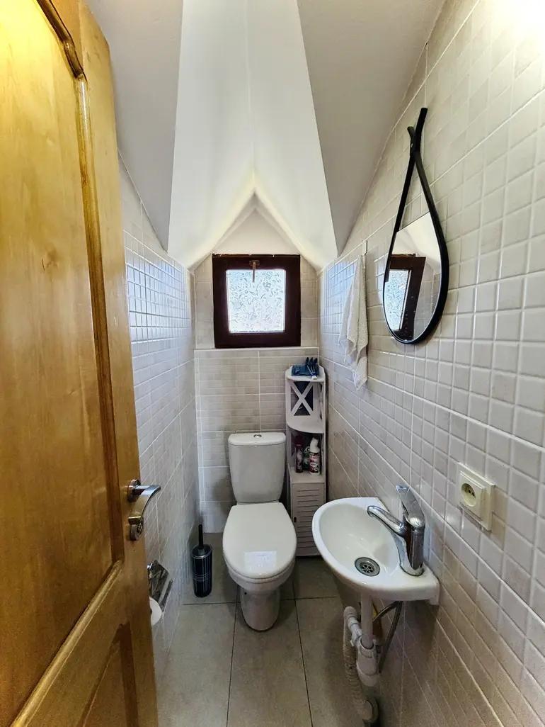 Ponichala 3, 6: 6-Room House, 1800.0 M² | Korter.Ge view 10