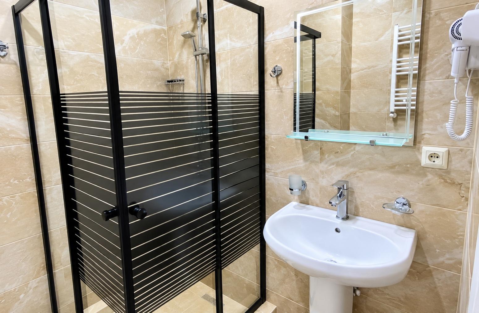 2-Room Apartment For Rent In Batumi, Shota Rustaveli St, 22 view 5