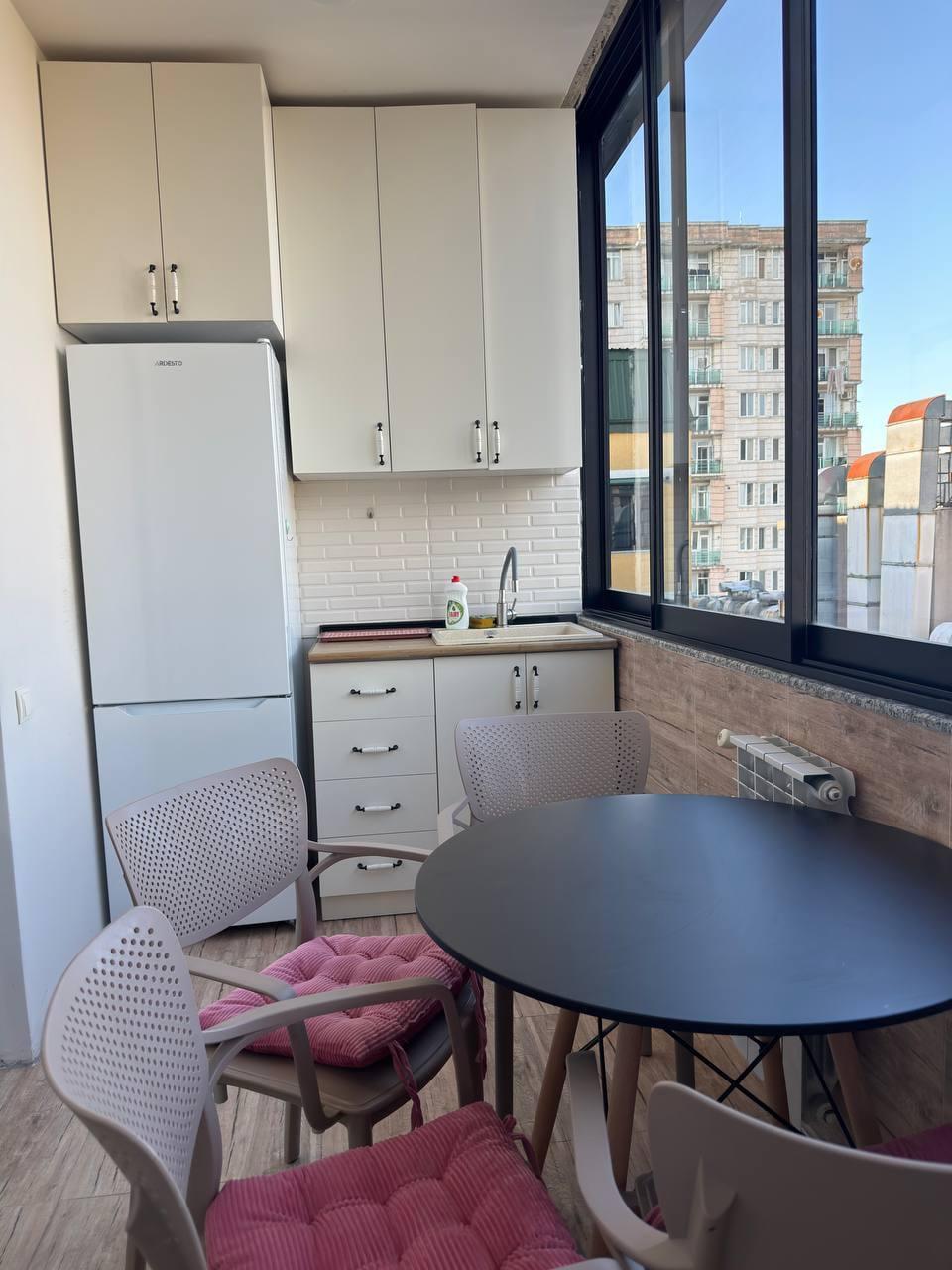 2-Room Apartment For Rent In Batumi, Haidar Abashidze St, 59 view 3
