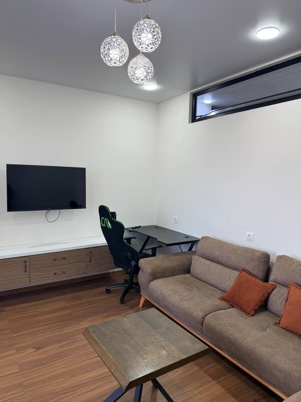 2-Room Apartment For Rent In Batumi, Haidar Abashidze St, 59 view 4