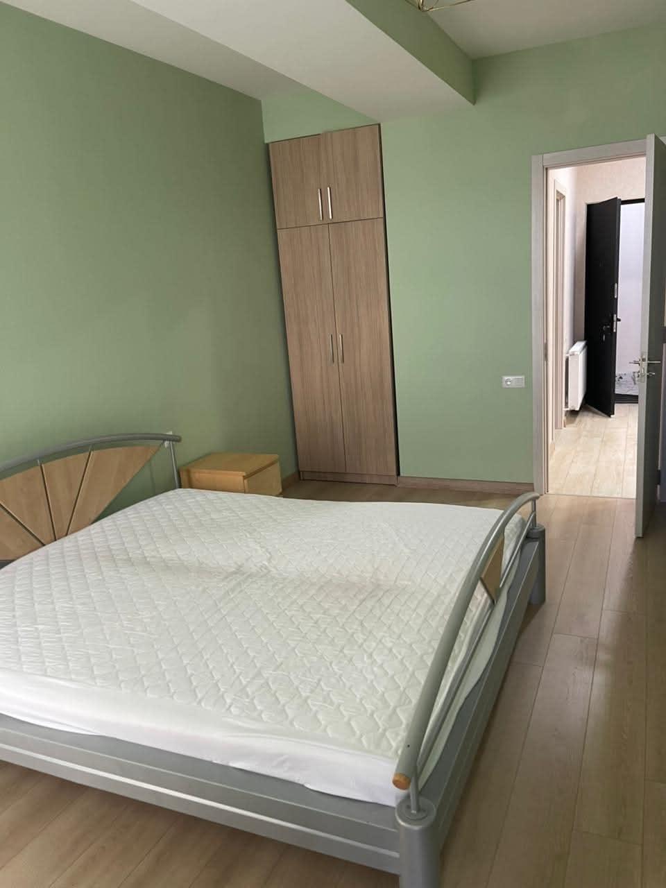 2-комн. квартира, 8-й легион (3/9)