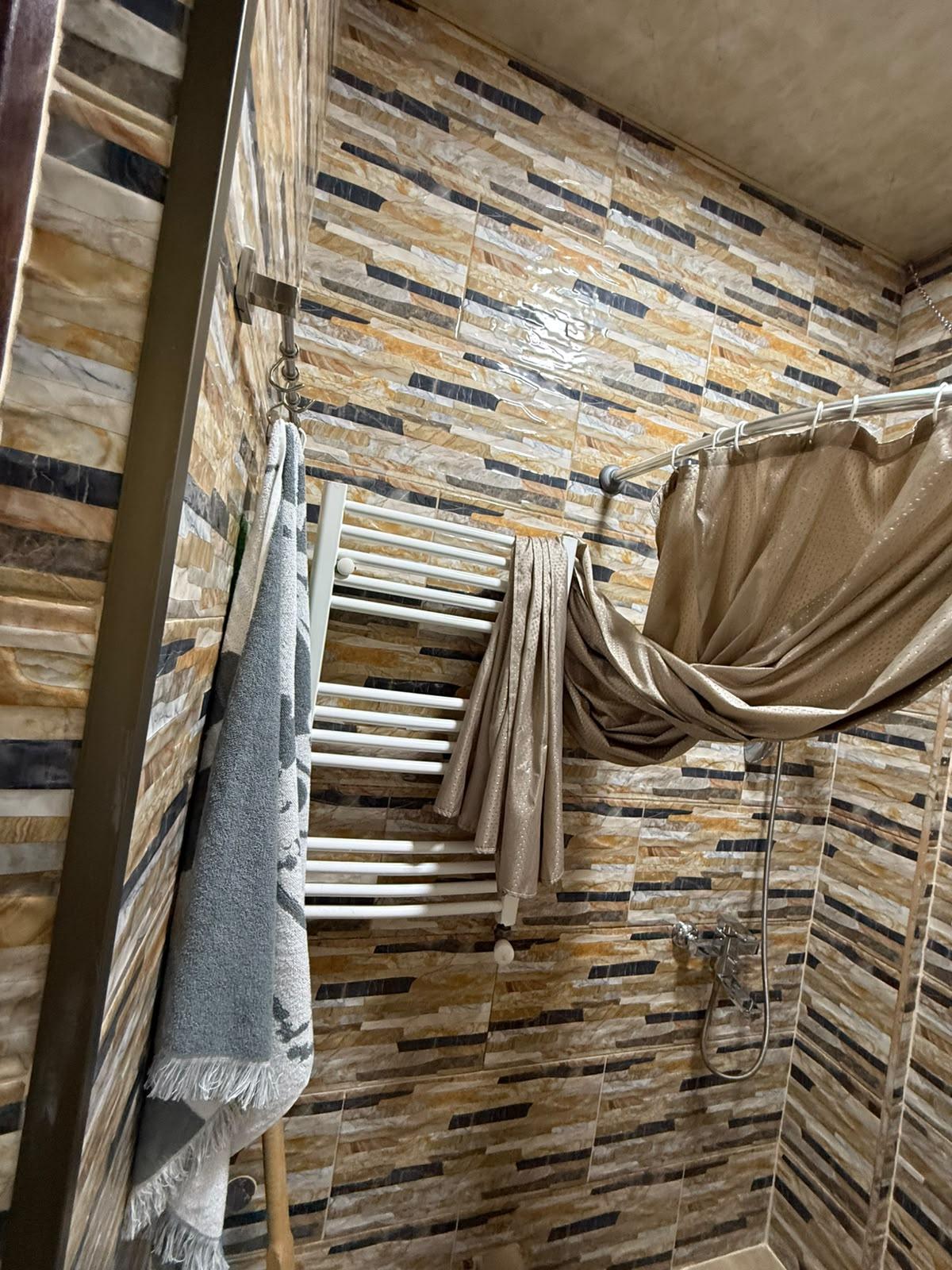 3-Room Apartment For Rent In Batumi, Ioseb Imedashvili St, 17 view 11