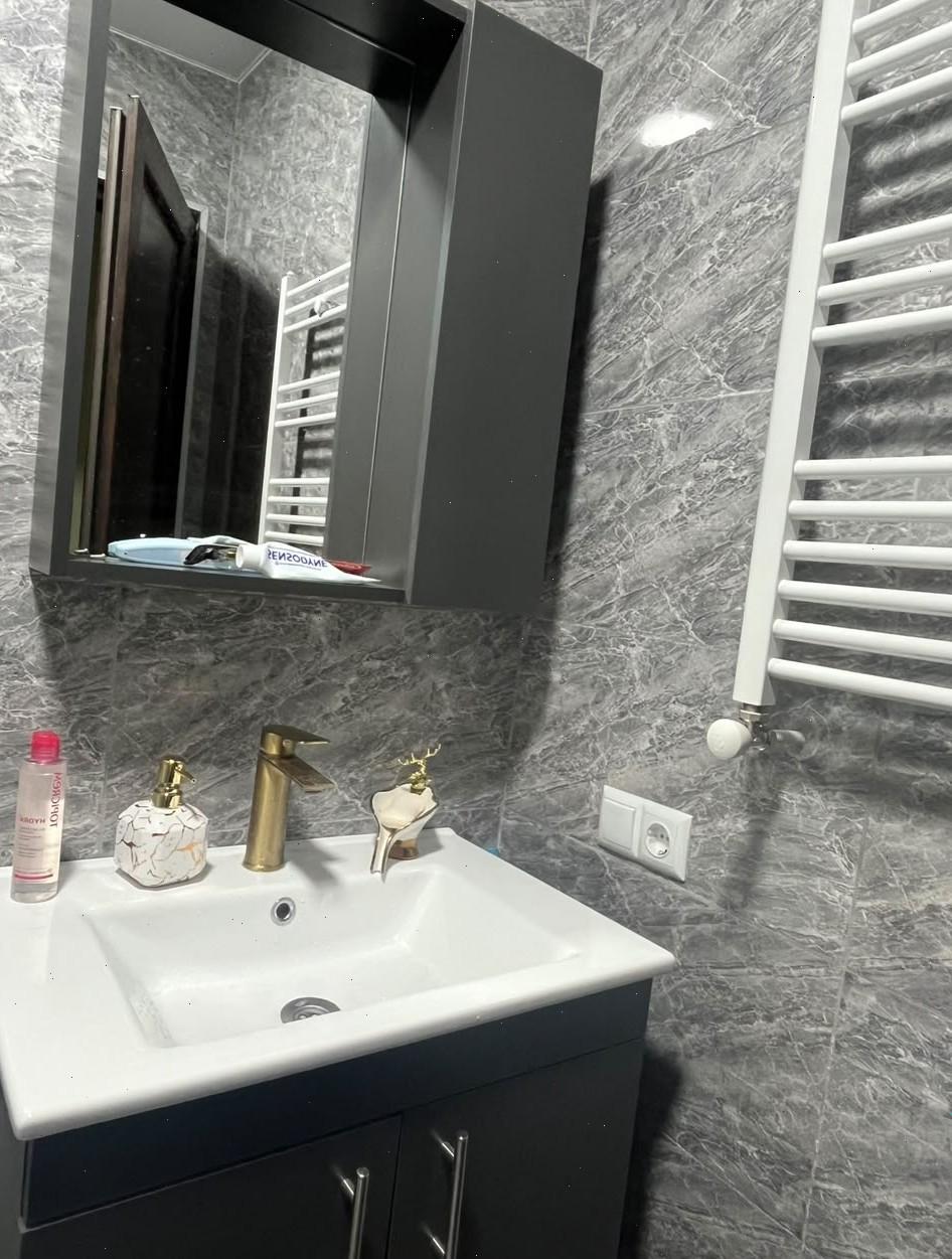 3-Room Apartment For Sale In Batumi, Zhiuli Shartava Ave, 27-31 view 6