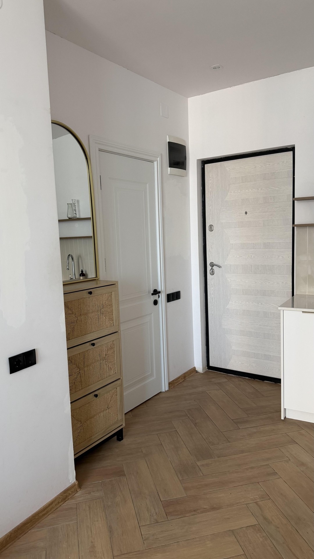 2-Room Apartment For Sale In Batumi, Dar Tower view 12