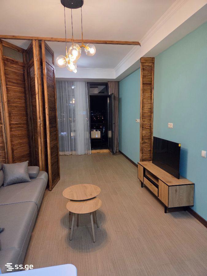 2-Zimmer-Wohnung, Ortachala