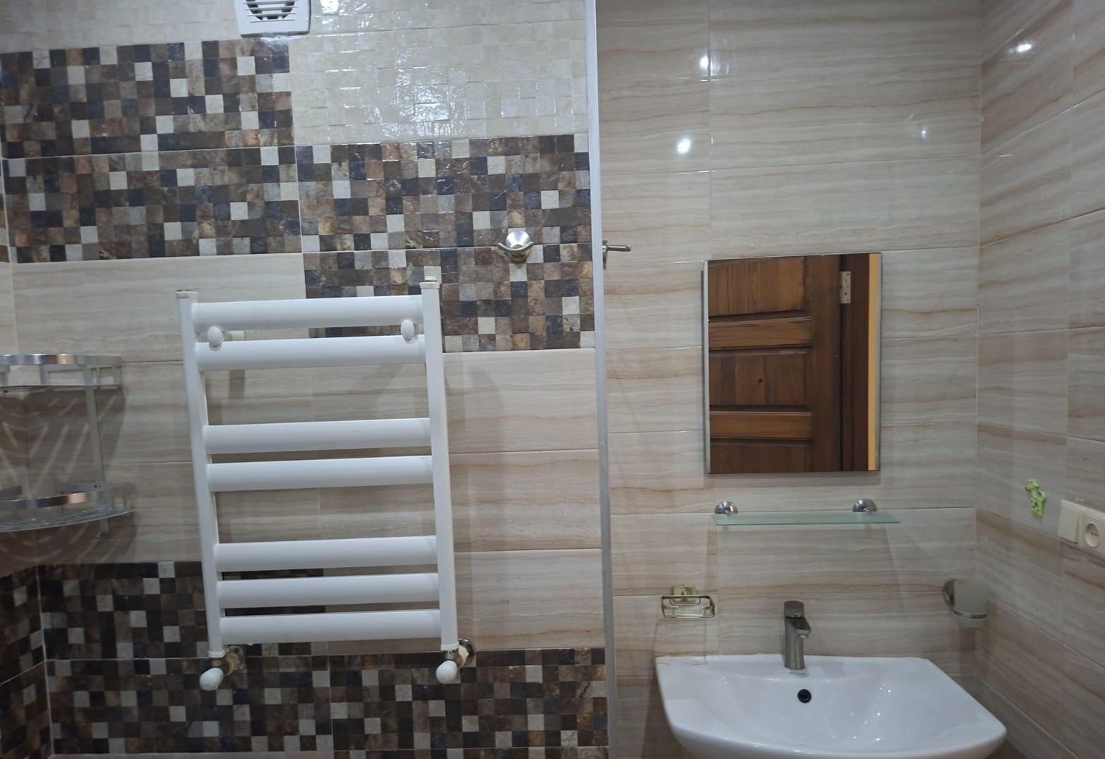 2-Room Apartment For Rent In Batumi, Demetre Tavdadebuli St, 50 view 3